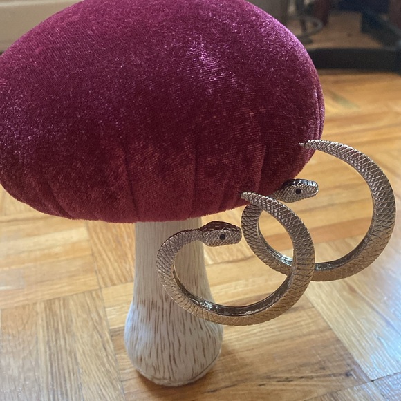 Chunky large Spiral Snake Hoop Earrings, silver tone - Picture 3 of 13